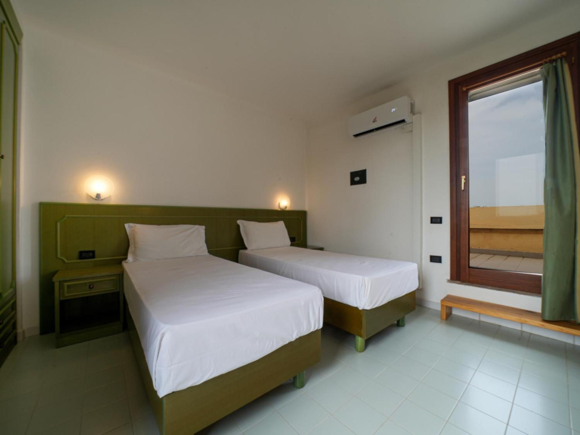 Le Tonnare Di Stintino - Beach Resort Εξωτερικό φωτογραφία