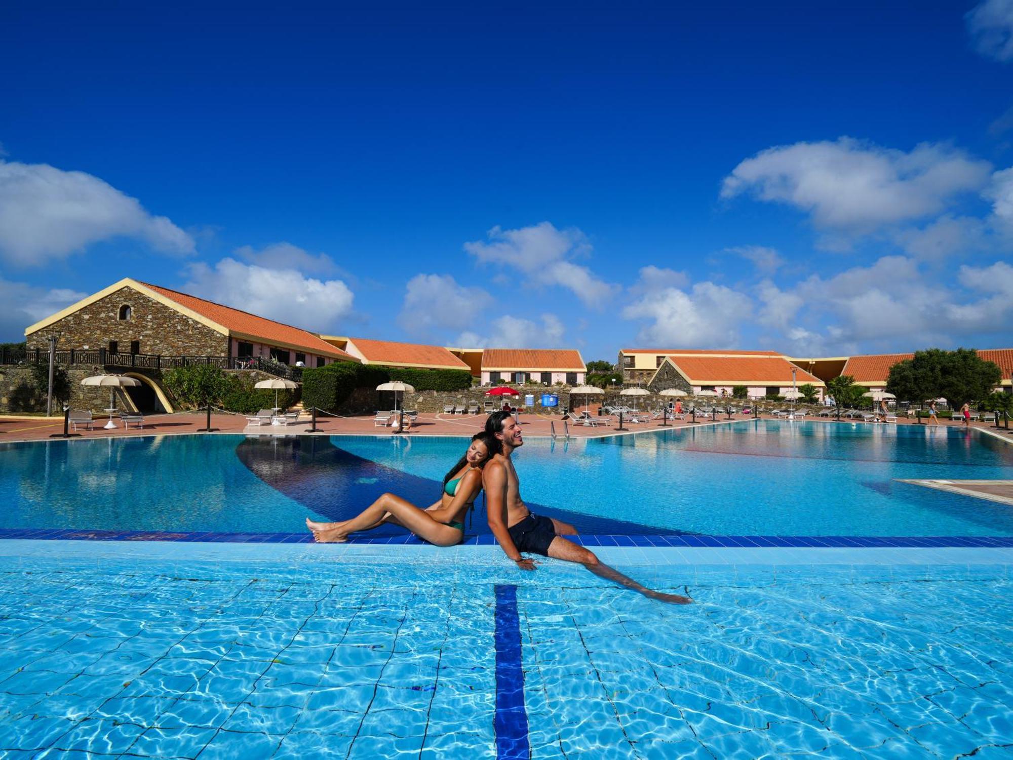 Le Tonnare Di Stintino - Beach Resort Εξωτερικό φωτογραφία
